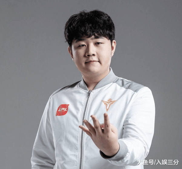 转折点！夏洛特黄蜂调整名单，全明星赛赛前攻防权衡，赛场秩序良好，赛季目标并未改变的简单介绍-九游体育下载