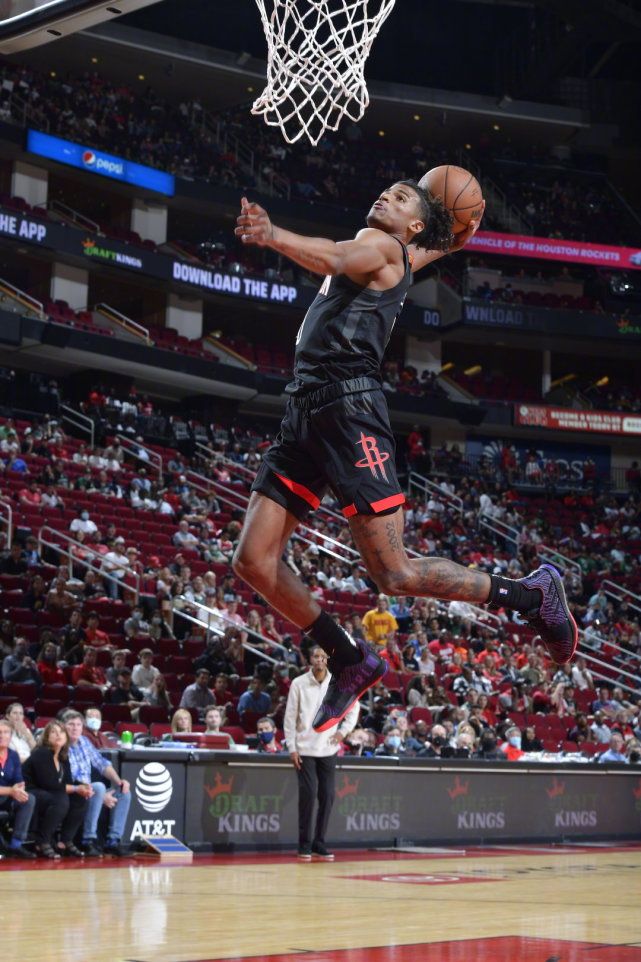 芝加哥公牛训练开放日；今夜再遭质疑引欢呼；NBA总决赛在即；年轻球员得到机会的简单介绍-九游体育下载