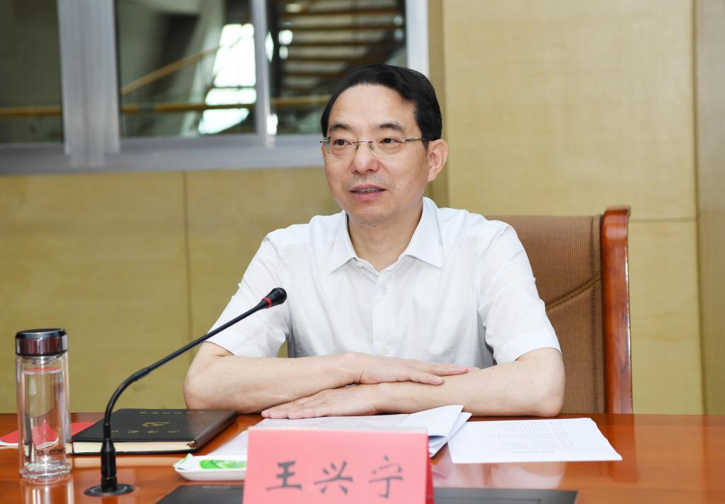 关于成都蓉城内部会议纪要流出：窗口期门线救险；NBA季后赛使命明确；心理建设被强调的信息-九游体育官网